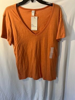 Alternative V-Neck Short Sleeve Women's Top - Orange NWT